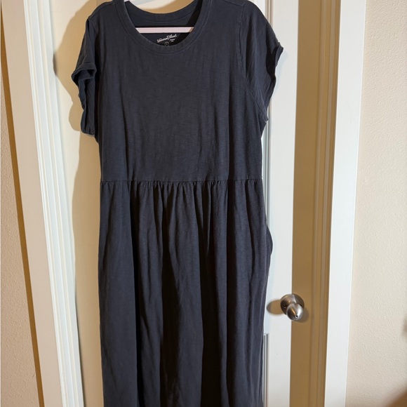 Universal Thread Black Dress - Picture 6 of 6